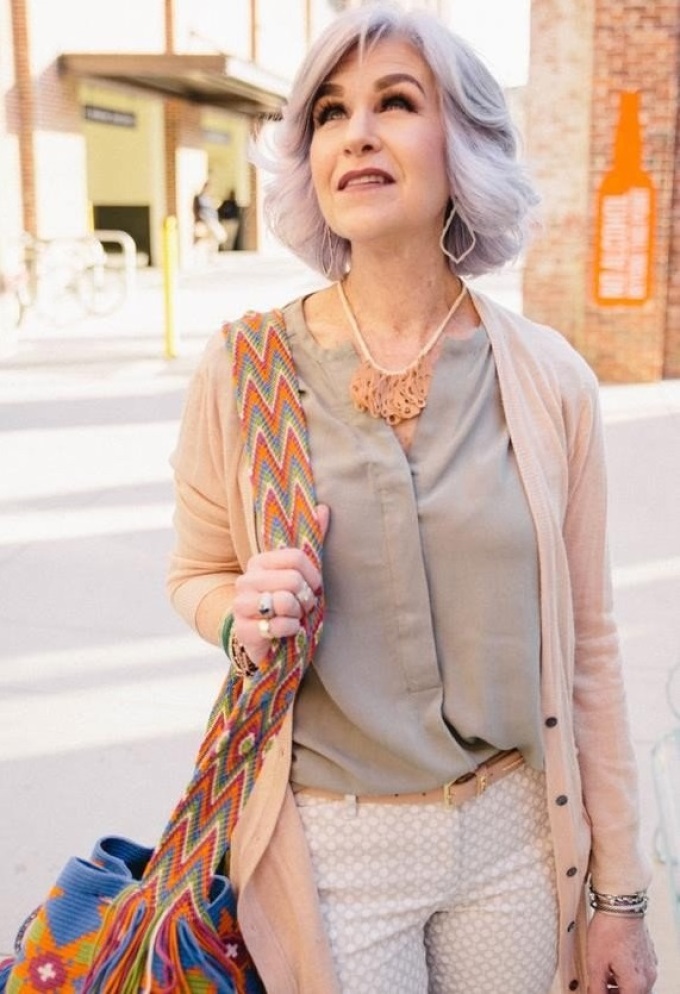 Женщина после 50 лет: модные луки