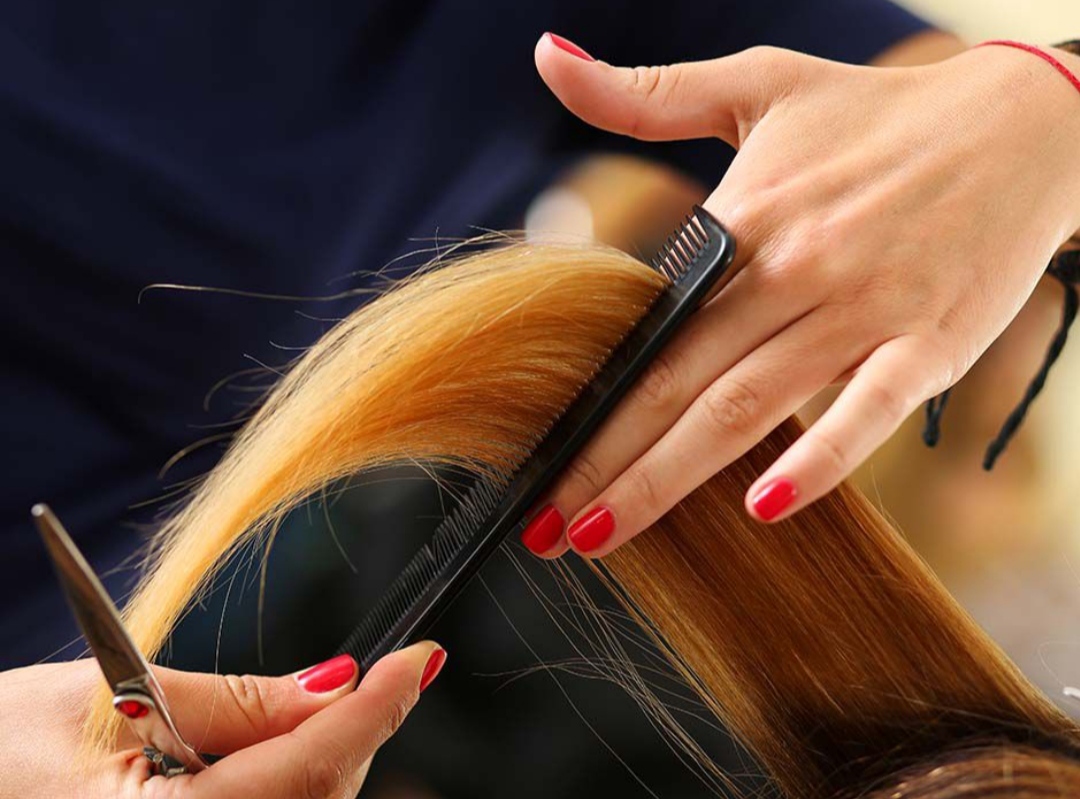 Модное окрашивание волос на средние волосы 2022: фото, модные цвета, техники окрашивания